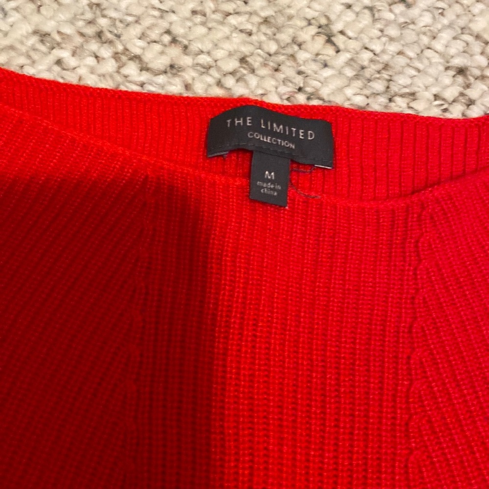 Red sweater - Picture 2 of 2